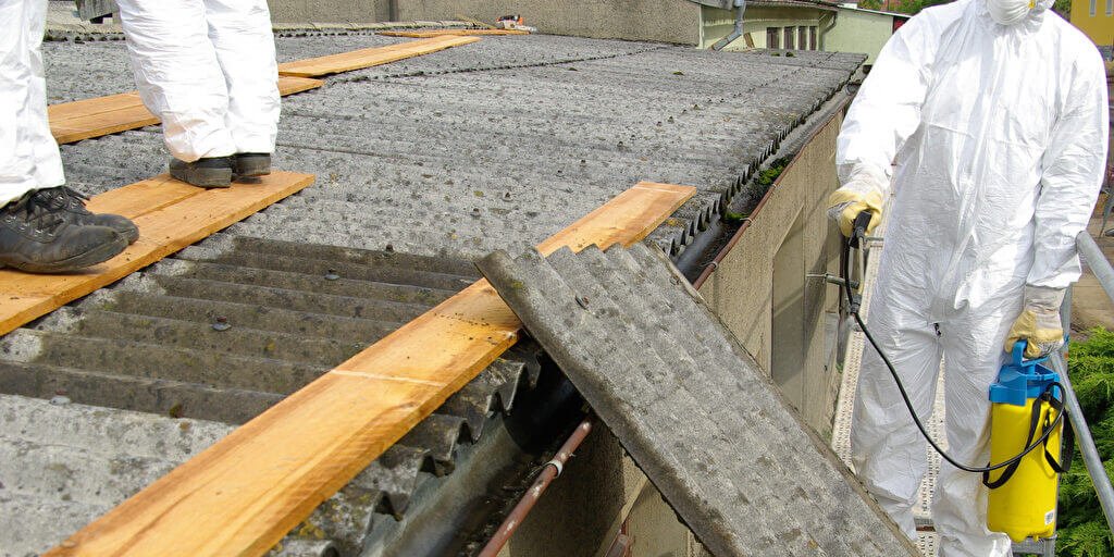 Asbestlint: Understanding This Hazardous Material
